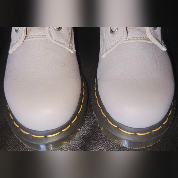 Dr. Martens 1460 Pascal Virginia Leather Lace Up Boots 'Vintage Taupe' size 6 - Picture 7 of 16